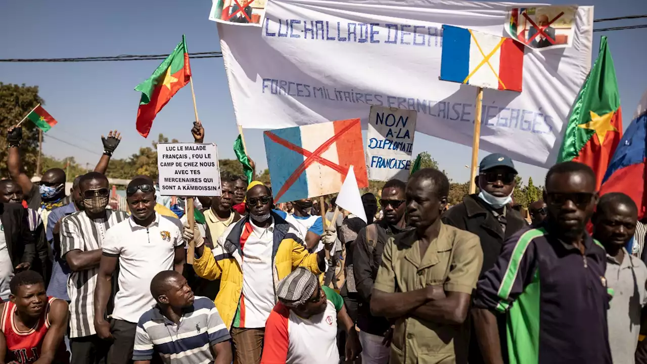 Burkina Faso da un mes a Francia para la salida de sus tropas