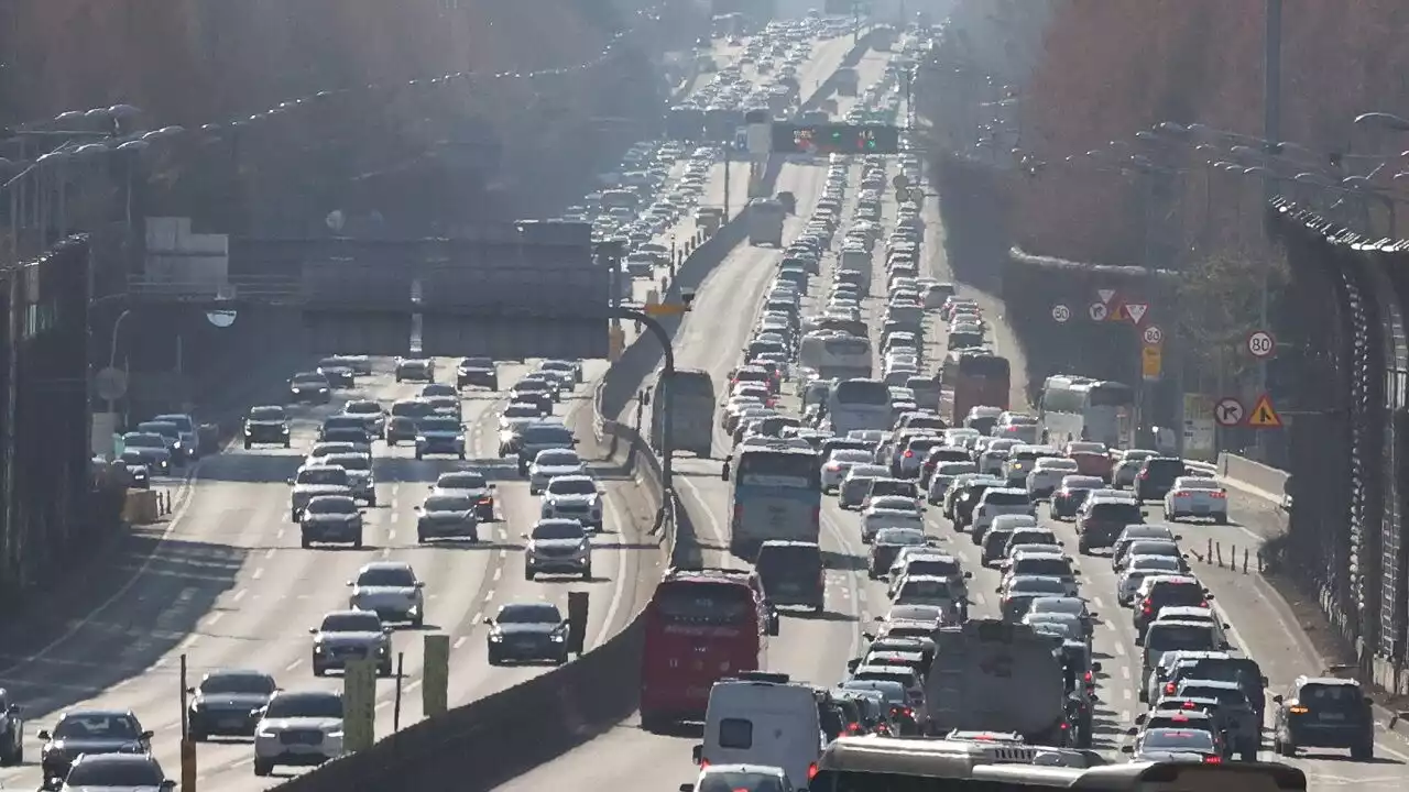 전국 고속도로 양방향 정체 지속…부산→서울 6시간 30분