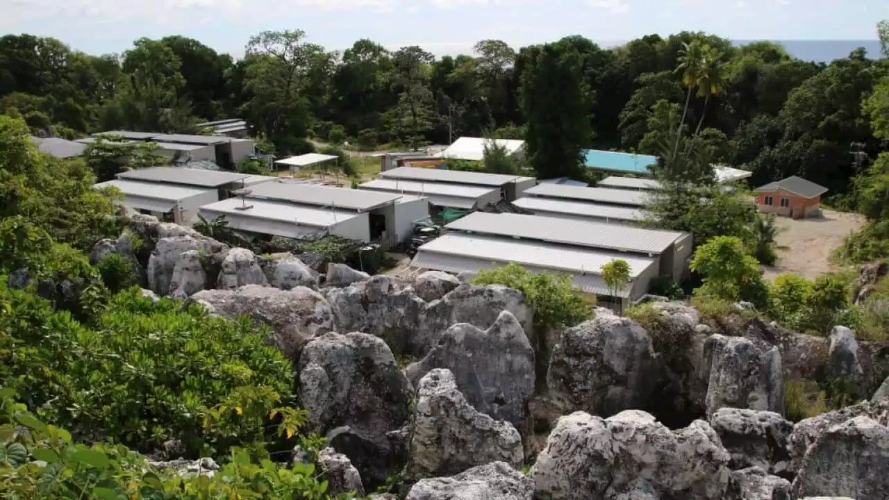 Why this controversial prison firm's $69 million Nauru asylum seeker deal is under scrutiny