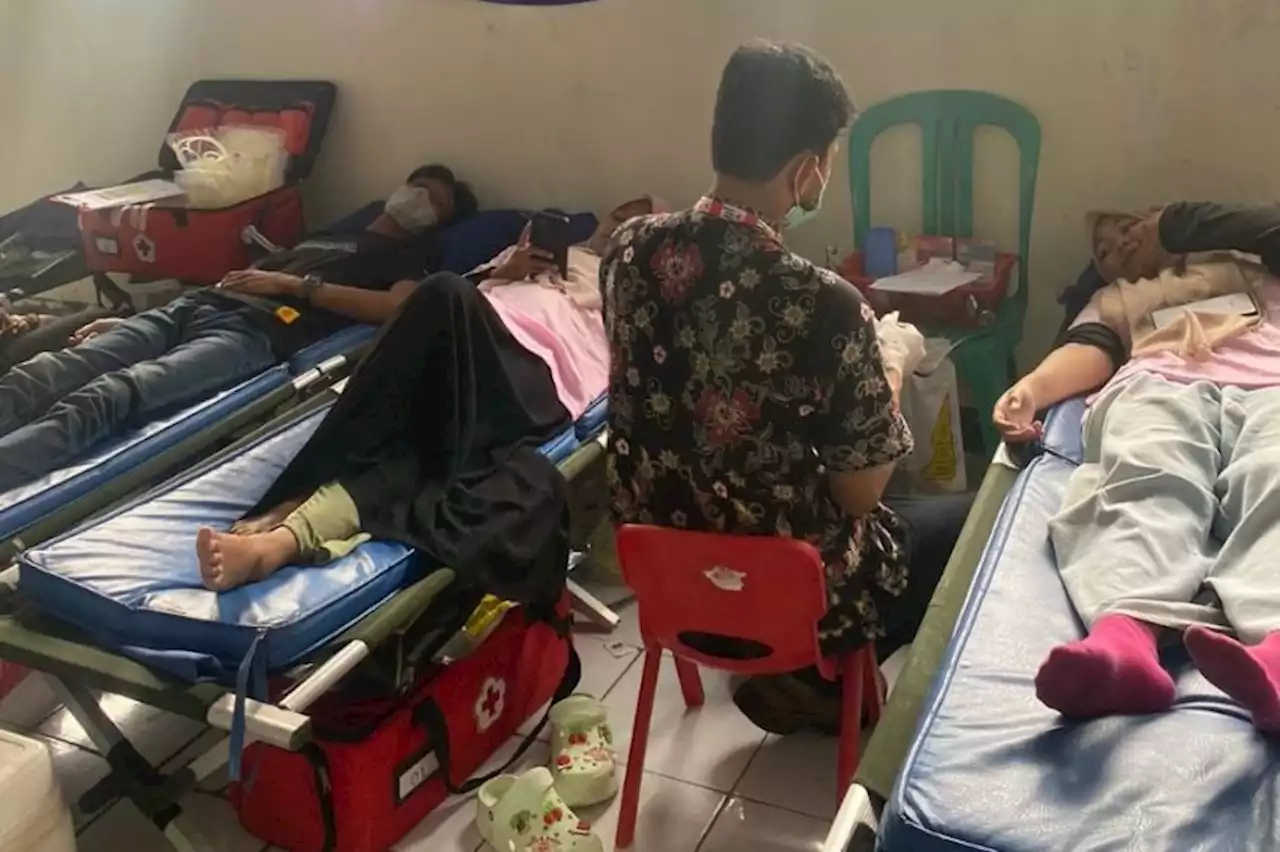 Edukasi Milenial, Srikandi Ganjar Gandeng PMI Lebak Gelar Donor Darah