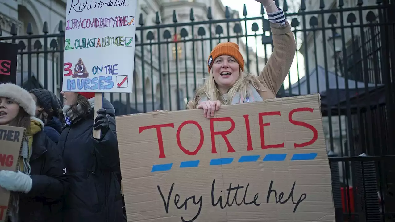 Ministers accused of having 'sinister reason' for 'not doing a deal' with nurses