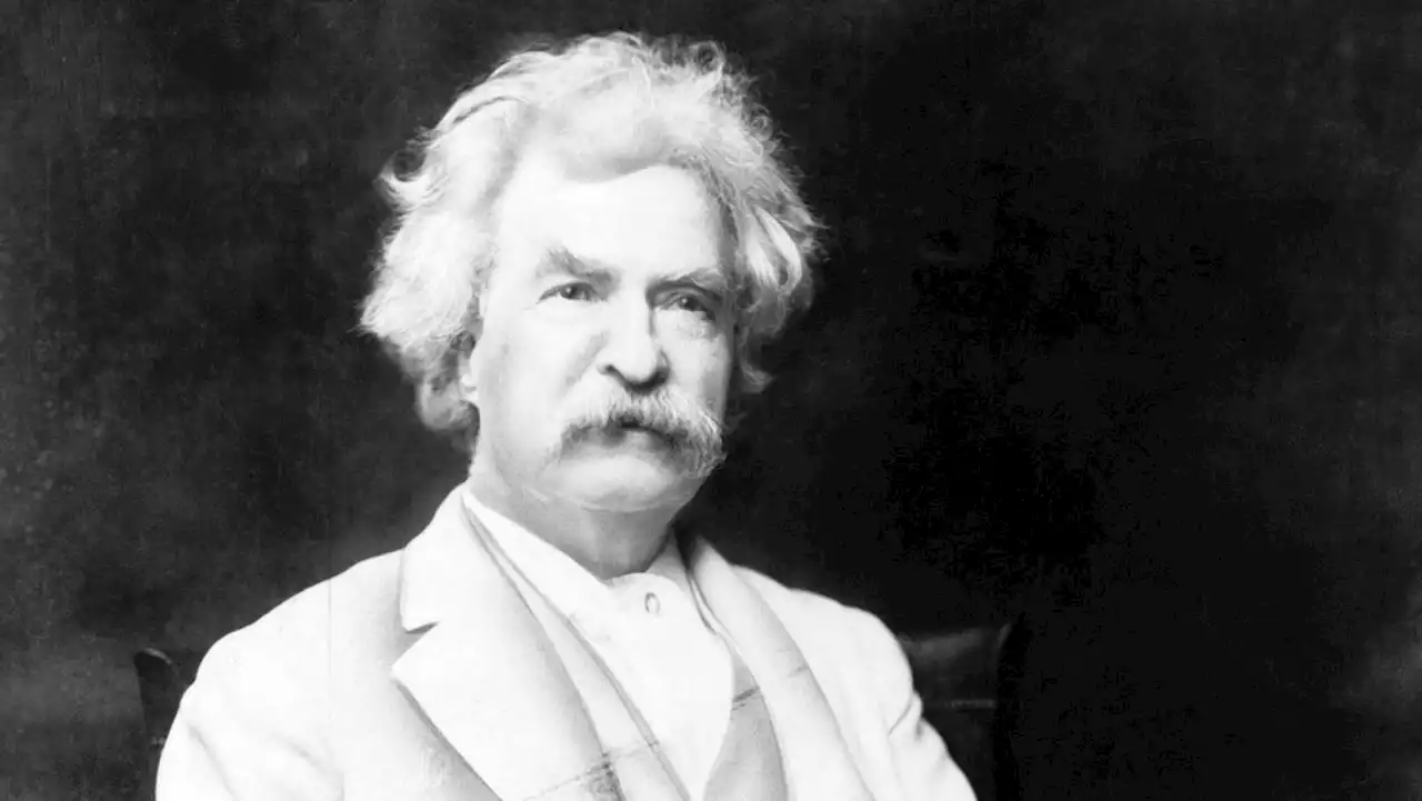 Did Mark Twain Say, 'In the Beginning of a Change, the Patriot Is a Scarce Man'?