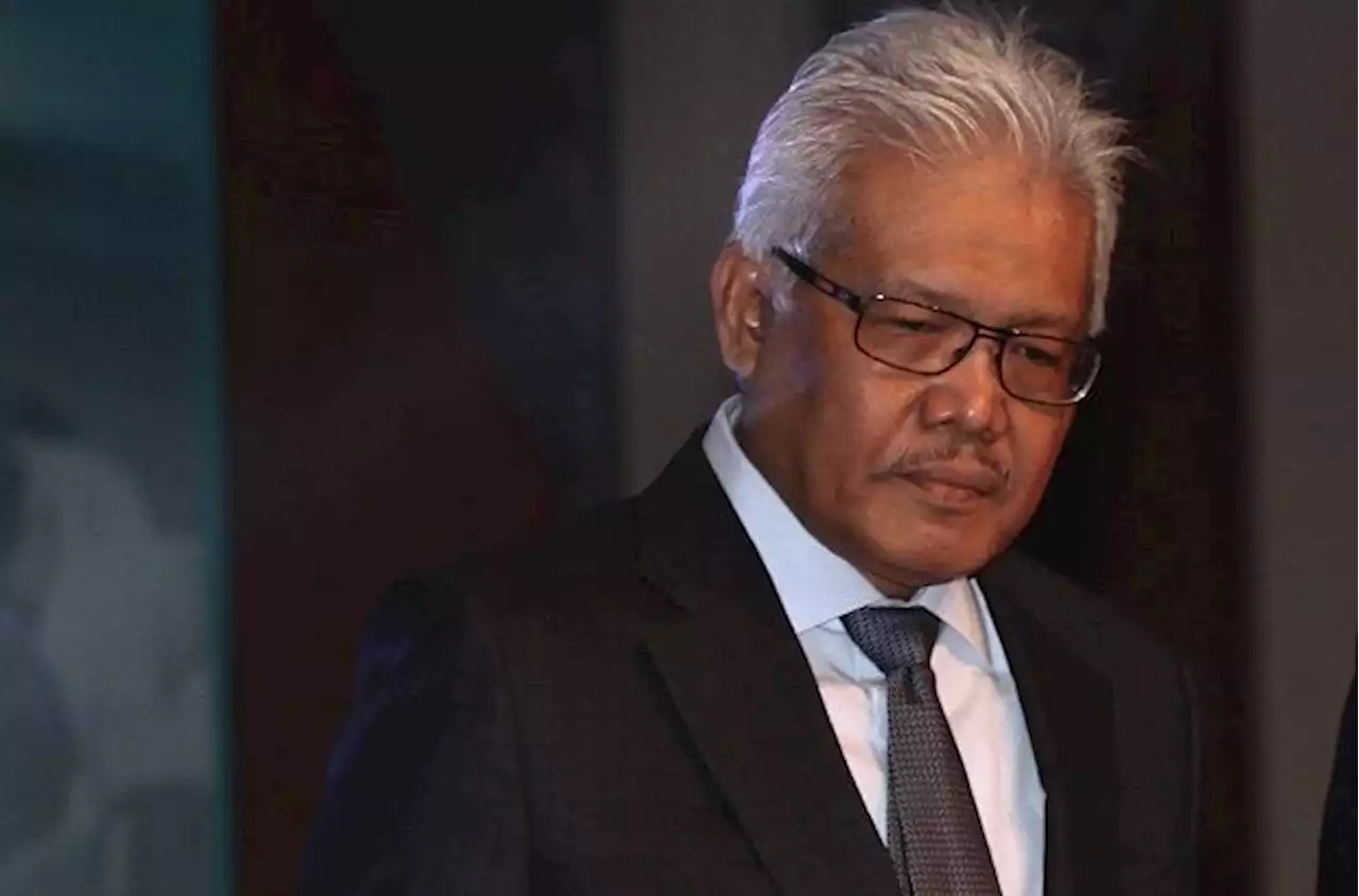 Show your ‘solid proof’ Perikatan did not bribe voters in GE15, Hamzah told