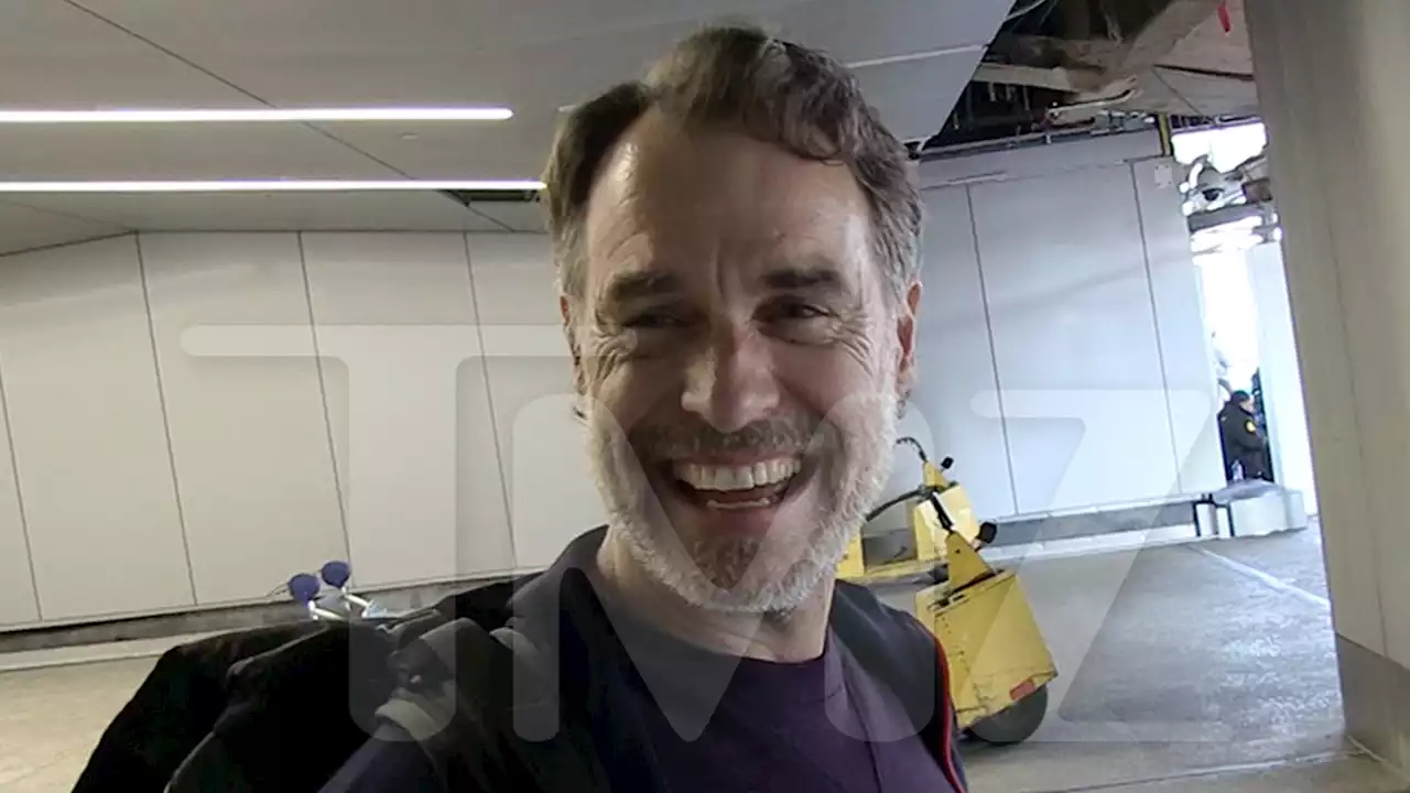 'White Lotus' Star Murray Bartlett Wants to Make Comeback in Season 3