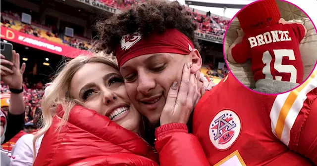 ‘We Ready’! Patrick Mahomes’ Son Bronze Wears Mini Chiefs Jersey Before Game