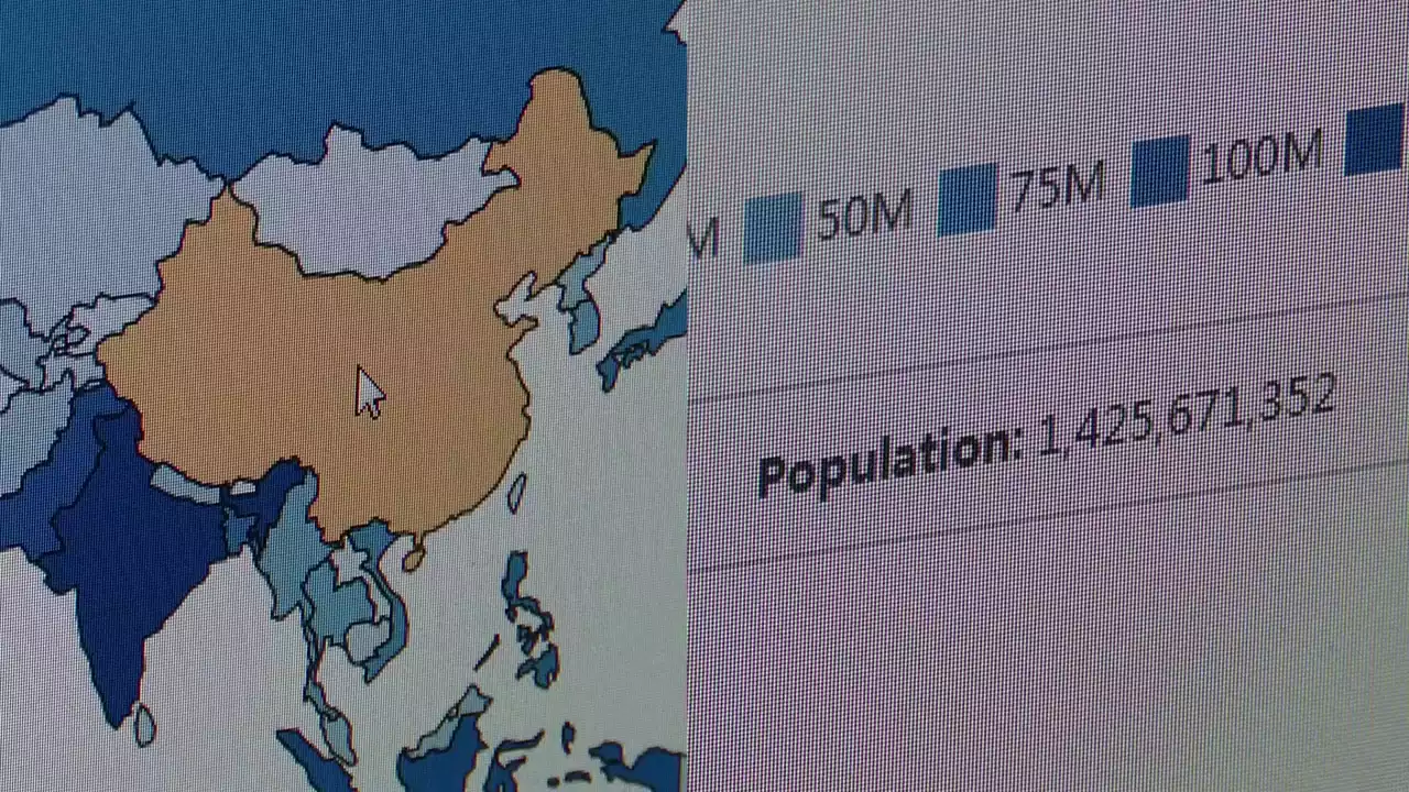 中 인구 이미 인도에 역전?...美 추월 '중국몽' 발목