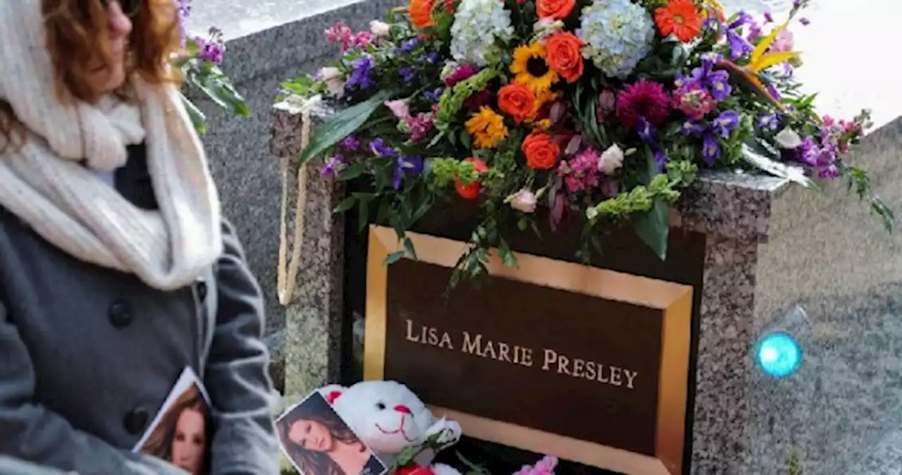 Lisa Marie Presley mourned in memorial service at Graceland