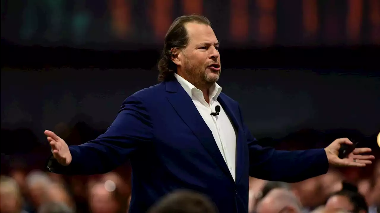 Activist investor Elliott sets its sights on Salesforce