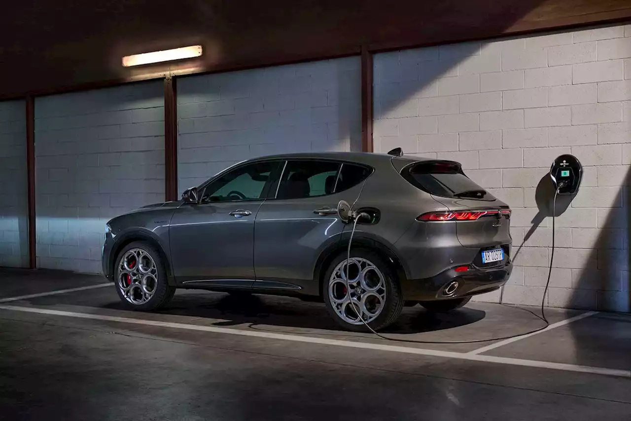 Alfa Romeo Tonale PHEV lands in the UK from £45k