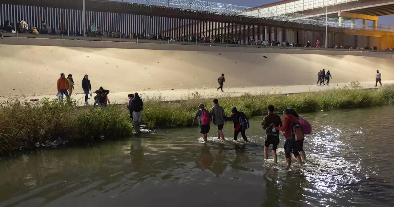 Mayor Eric Adams says proposed migrant shelter at Brooklyn Cruise Terminal will be heated space