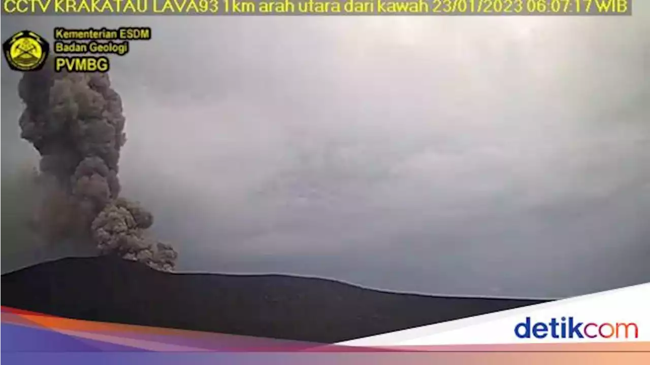 Gunung Anak Krakatau 3 Kali Erupsi Hari Ini