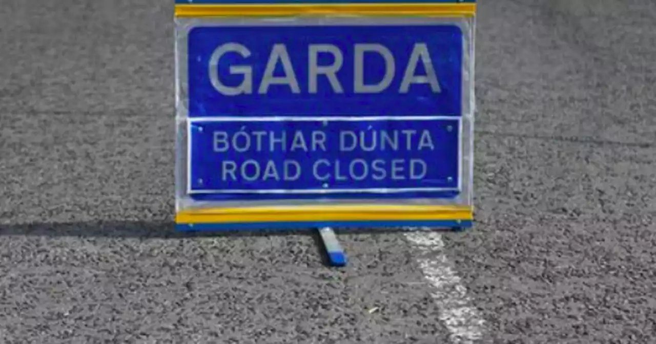 Man killed in Galway crash as gardaí shut 'all approach roads' overnight