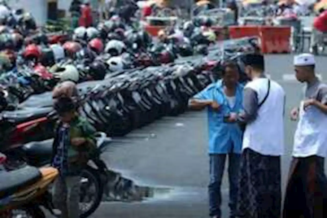 Beban Kerja Jukir di Kota Pasuruan Bertambah, Honor Tetap