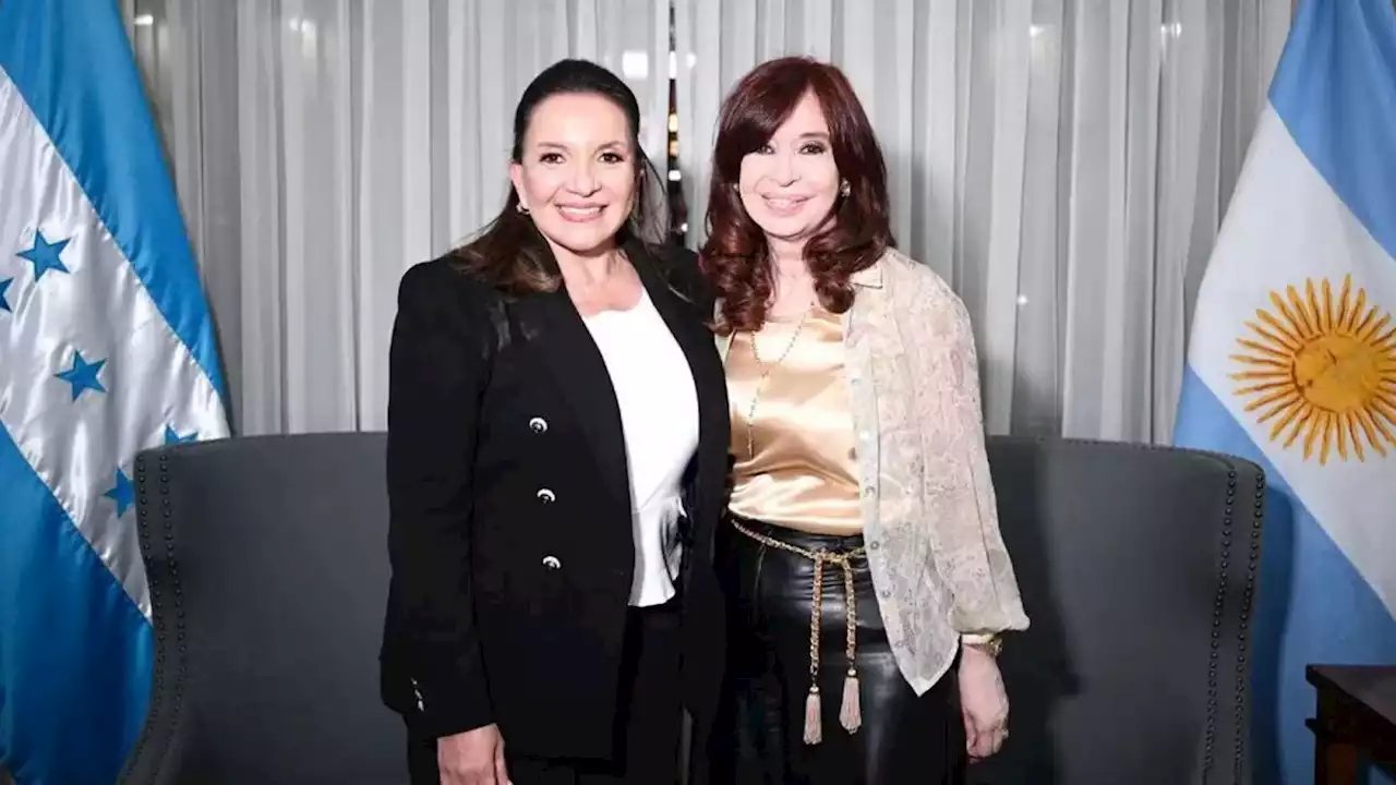 Cristina Kirchner recibió a la Presidenta de Honduras