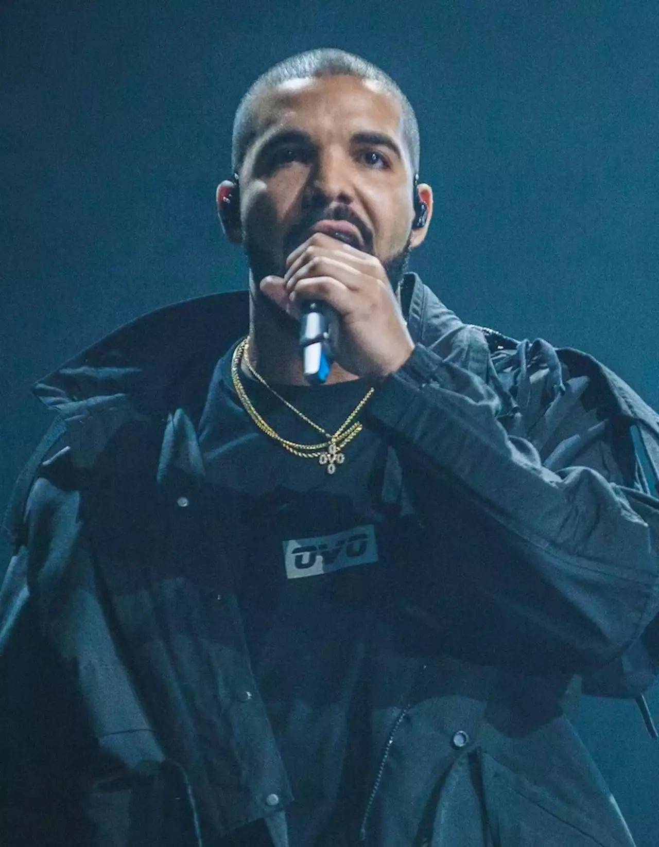 Drake delivers nostalgia, teases new music at Apollo show - New York Amsterdam News