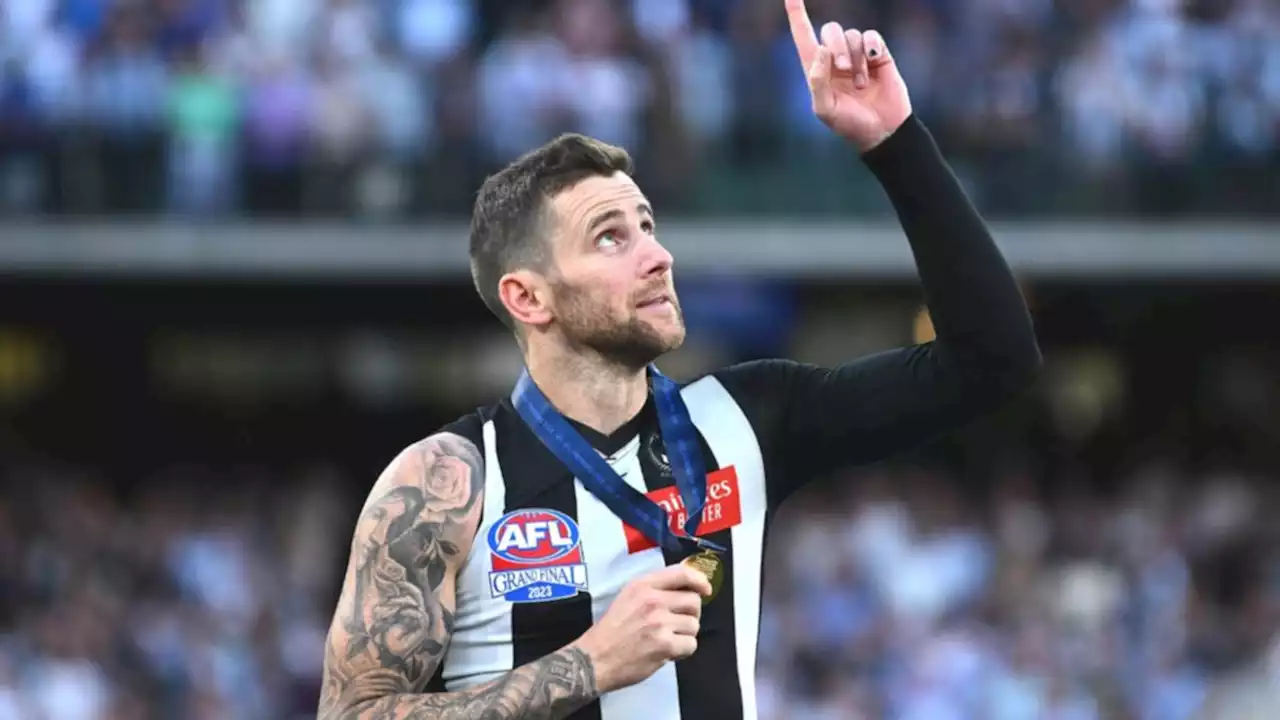 Cameras catch Magpies leader’s quiet tribute to late loved one