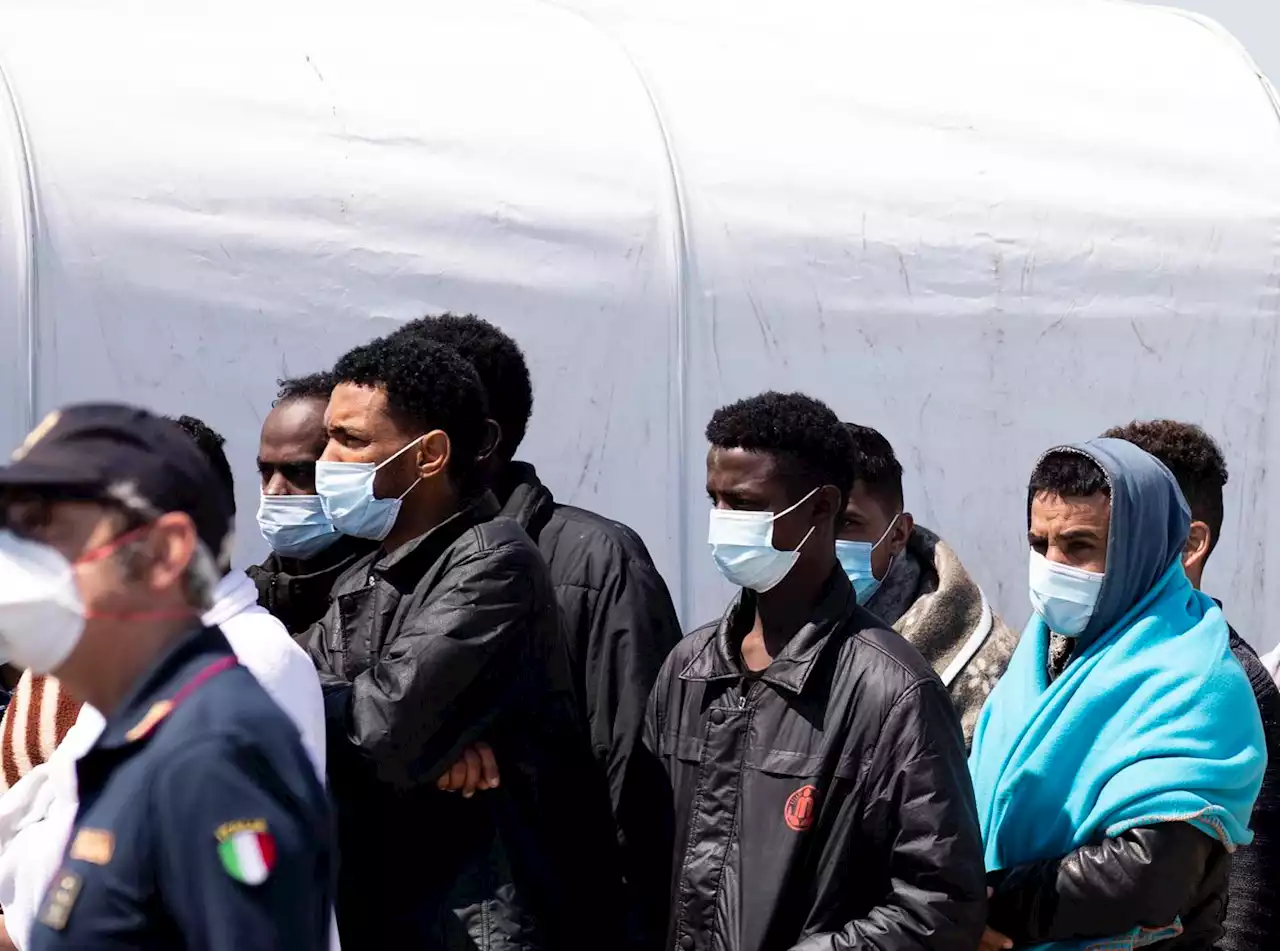 Catania, giudici liberano 4 migranti. Viminale: 'Impugneremo provvedimento'