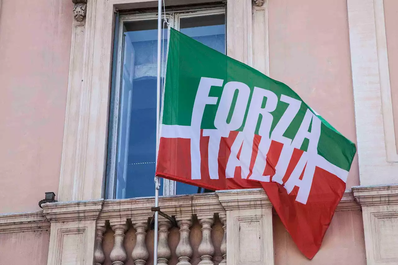 Forza Italia, è pugno di ferro contro i morosi azzurri