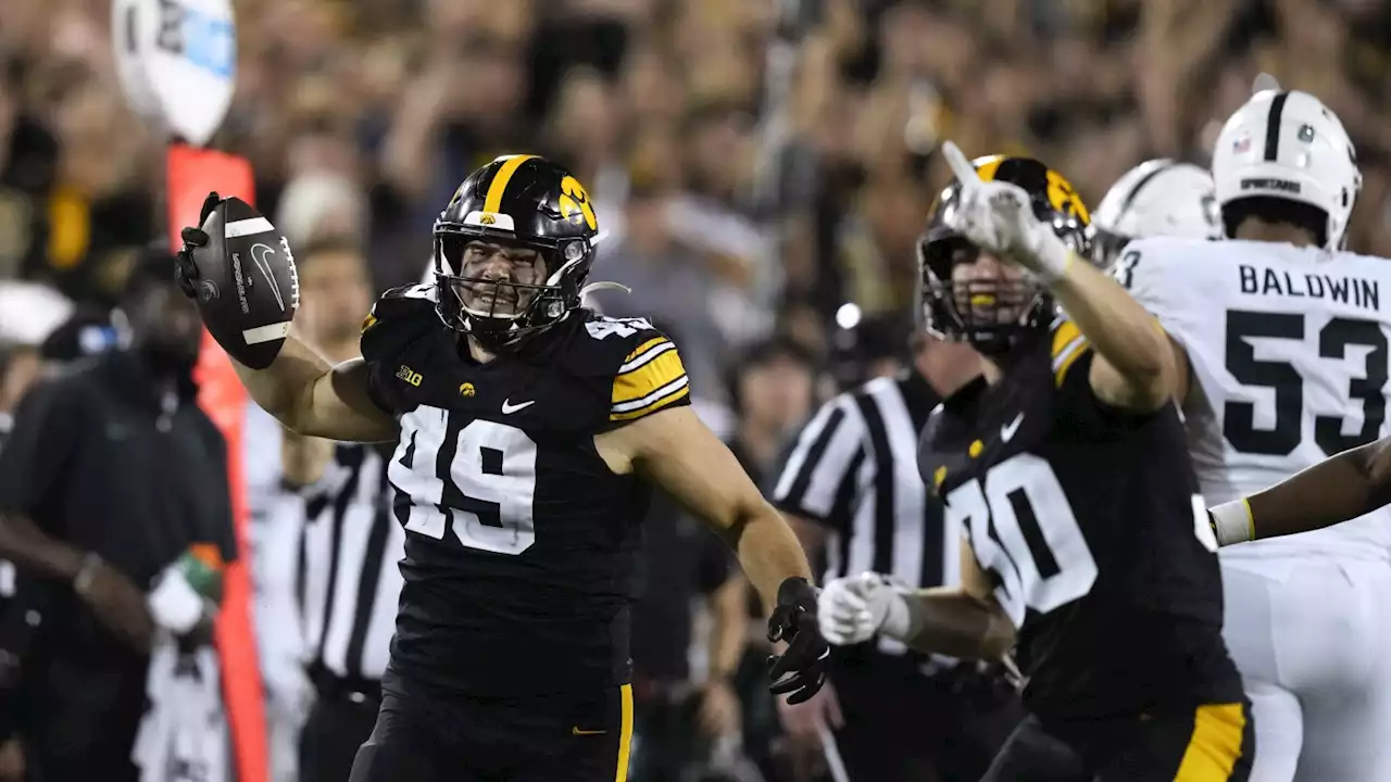 DeJean's fourth-quarter punt-return TD lifts Iowa over Michigan State 26-16