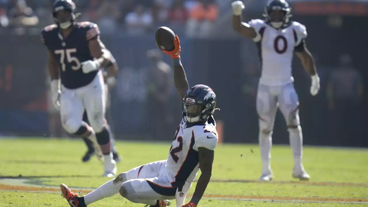 Russell Wilson throws 3 TDs, Broncos rally from 21 down to top Bears 31-28