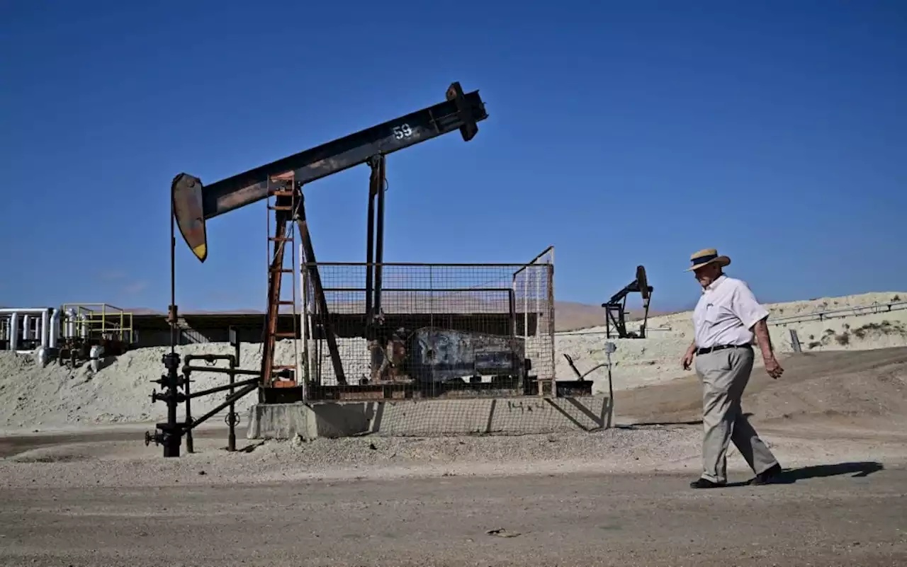 California's green drive leaves its oil towns behind