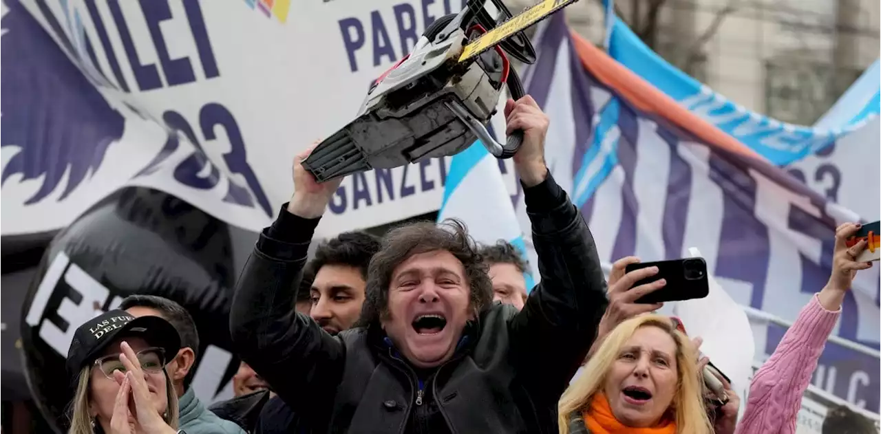 Elecciones 2023, EN VIVO: Javier Milei calentó la previa del debate y acusó a Juntos por el Cambio de 'fascistas' y de votar 'siempre con el kirchnerismo'