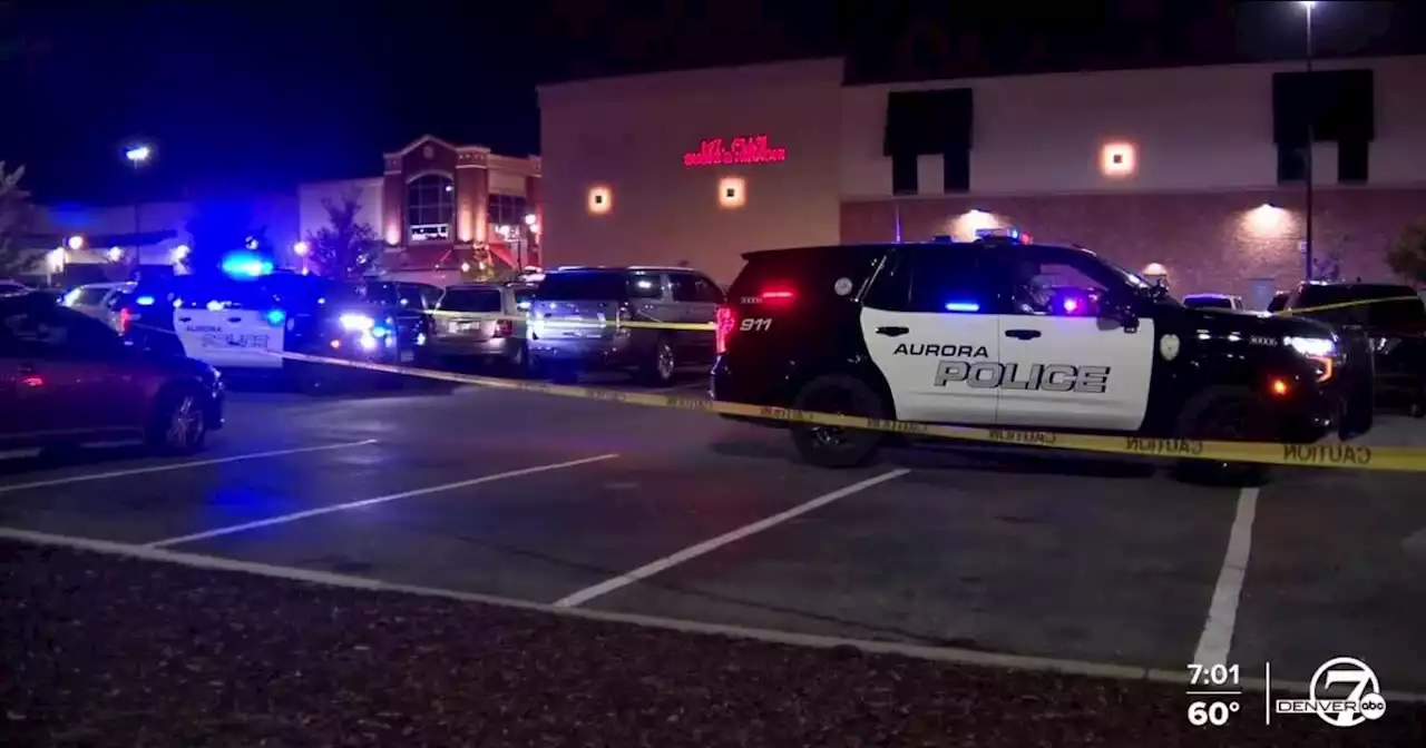 Teen shot, killed outside Southlands Mall in Aurora