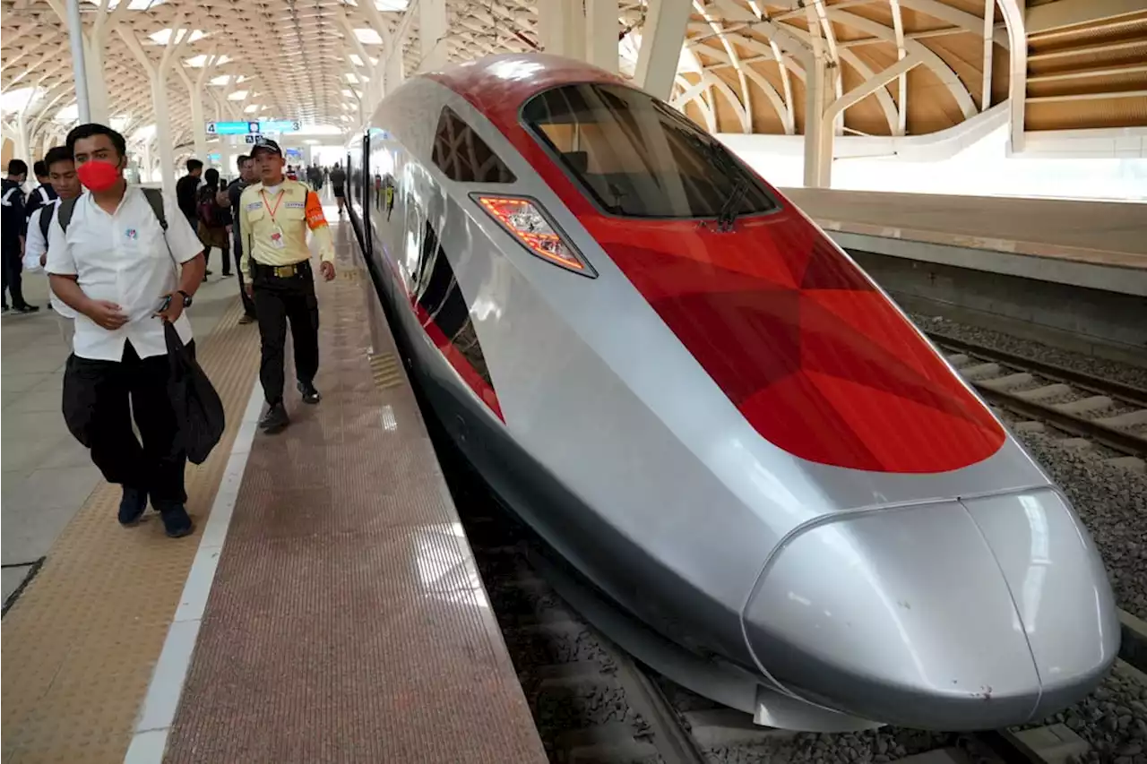 Indonesia to launch China-funded high-speed rail, first in SE Asia