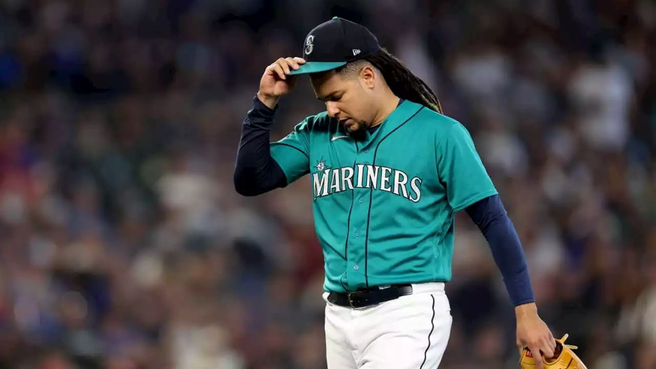 Mariners playoff hopes end with 6-1 loss to Texas, Houston win over Arizona