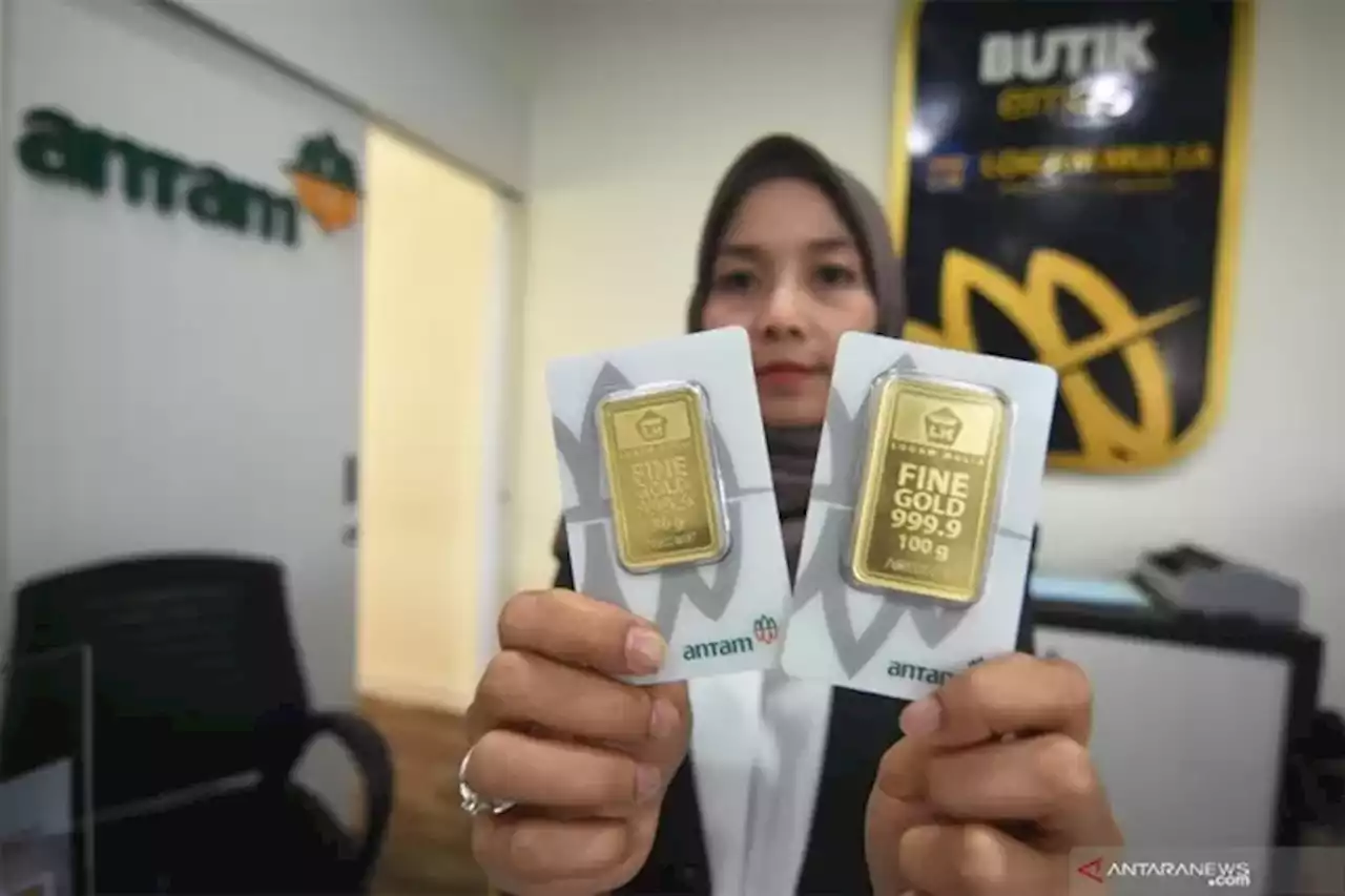 Akhir Pekan, Harga Emas Antam Tembus Rp 1.049.000 Per Gram