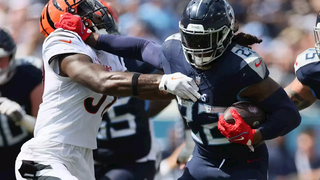 Derrick Henry bulldozes Bengals defense for TD, then throws for another