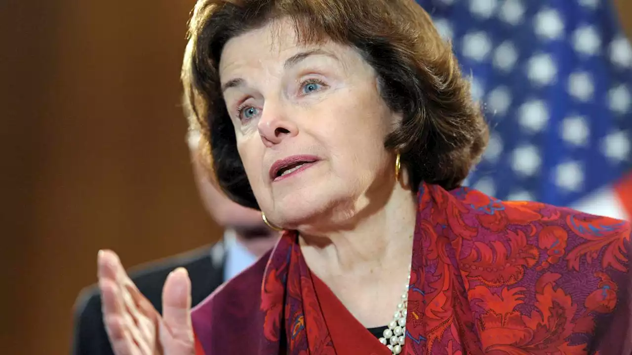 Wash. Senators Murray, Cantwell pay tribute to Feinstein after her death