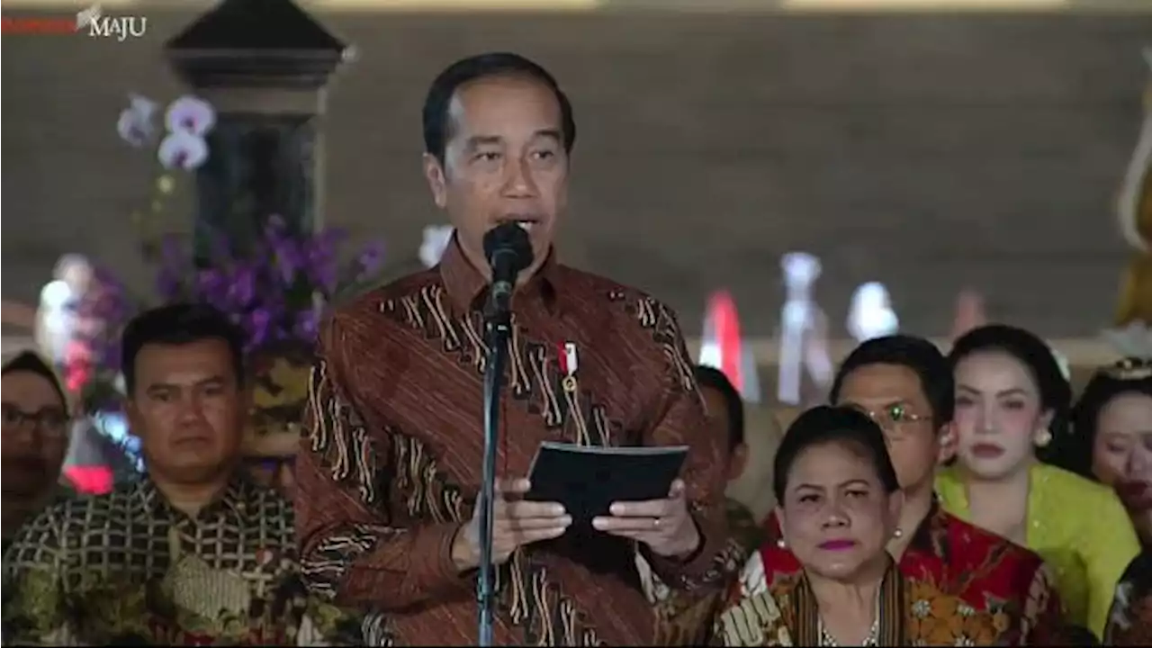 Hadiri Acara Istana Berbatik, Jokowi Pakai Motif Batik yang Biasa Dikenakan Raja-Raja