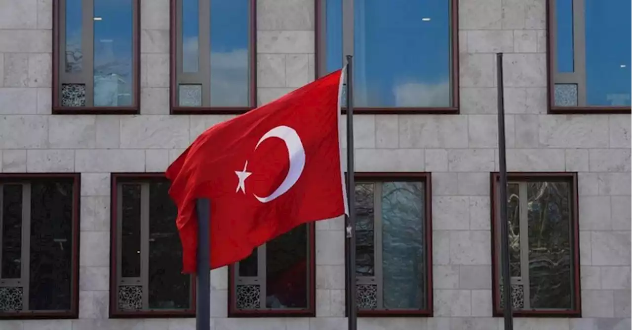 Turquie : forte explosion près du parlement à Ankara, le gouvernement évoque un 'attentat terroriste'