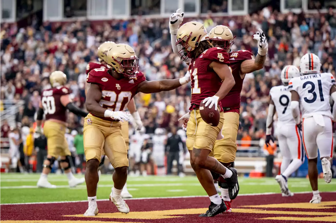 Boston College receiver Ryan O'Keefe wheeled off field after collision​