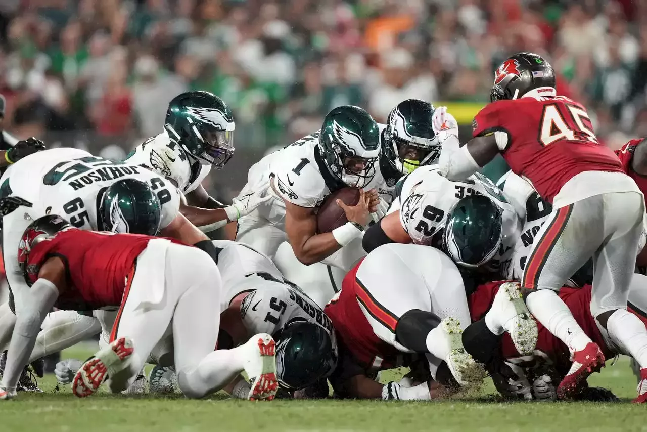 Philadelphia Eagles vs Washington Commanders free live stream, odds, TV  channel (10/1/2023) 