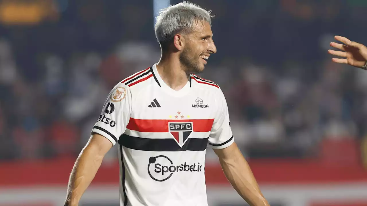 Brasileirão: Calleri brilha e São Paulo bate Corinthians no Morumbi de virada por 2 a 1