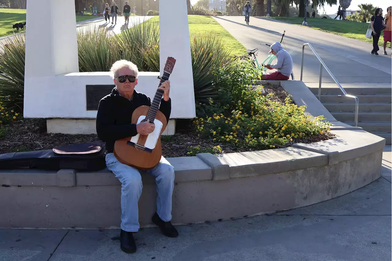 People We Meet: Roberto Campos, flamenco guitarist