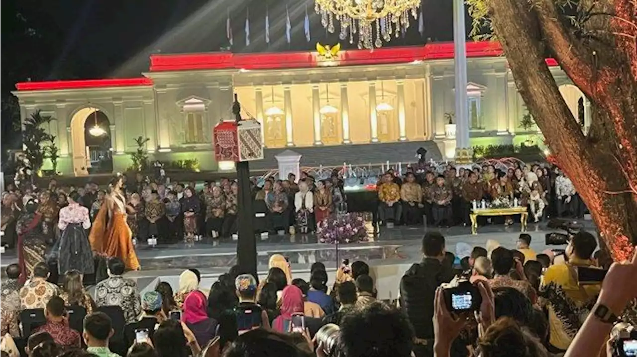 Buka Acara Istana Berbatik, Jokowi Ajak Masyarakat Aktif Lestarikan Budaya Indonesia