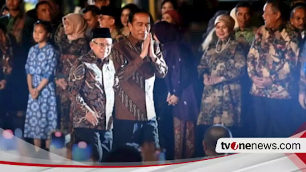 Tak Hanya Hadiri Istana Berbatik, Para Duta Besar Negara Sahabat Memamerkan Koleksi Batiknya