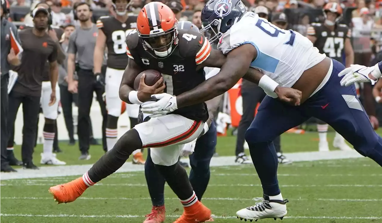 Browns QB Deshaun Watson sitting out with shoulder injury, rookie Thompson Robinson starts vs Ravens