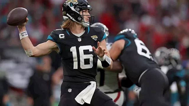 Lawrence y la defensa brillan; Jaguars vencen 23-7 a Falcons en