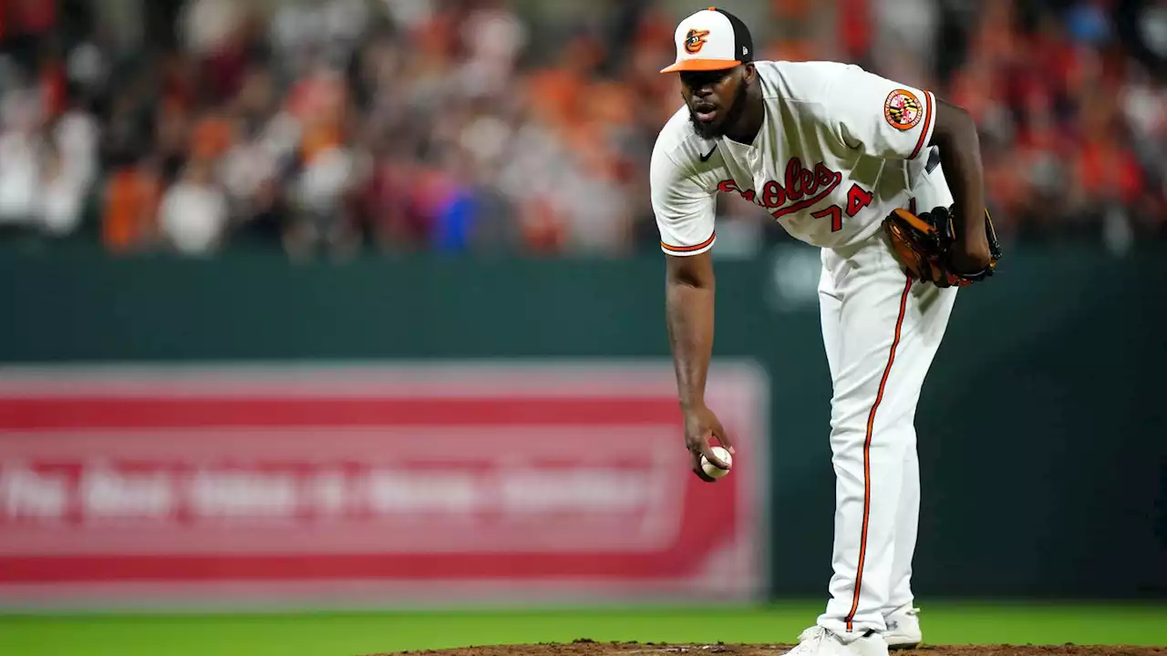 Orioles reliever Félix Bautista to undergo Tommy John surgery, likely out through 2024 season