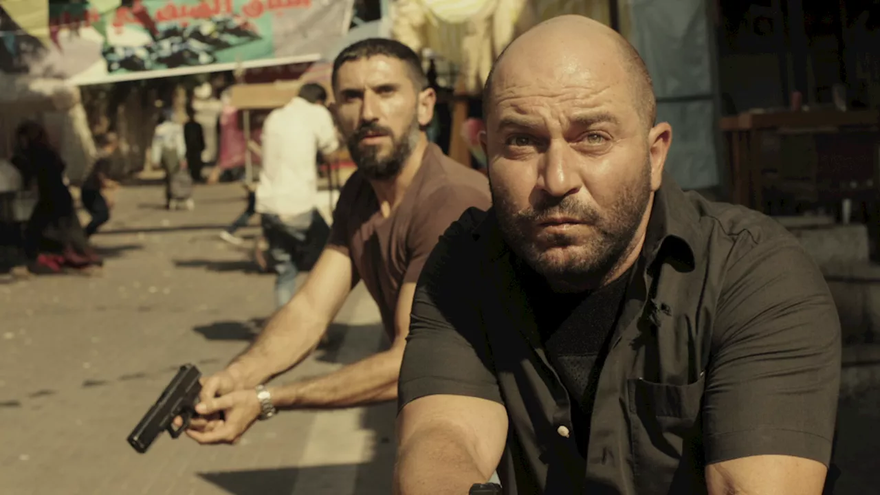 'Fauda' Star Lior Raz Shields From Bombs During Rescue Mission