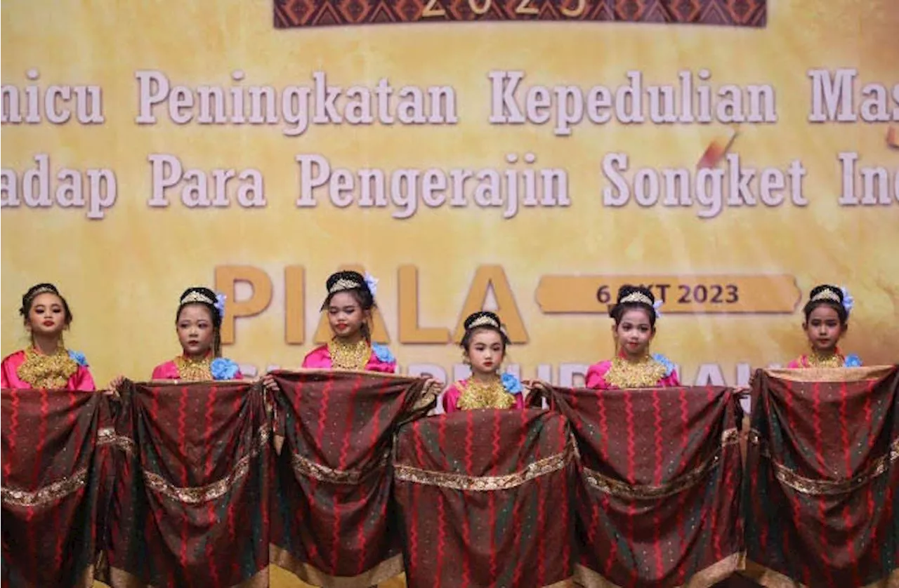 155 Peserta Ikuti Festival Tari Tenun dan Songket Nusantara 2023