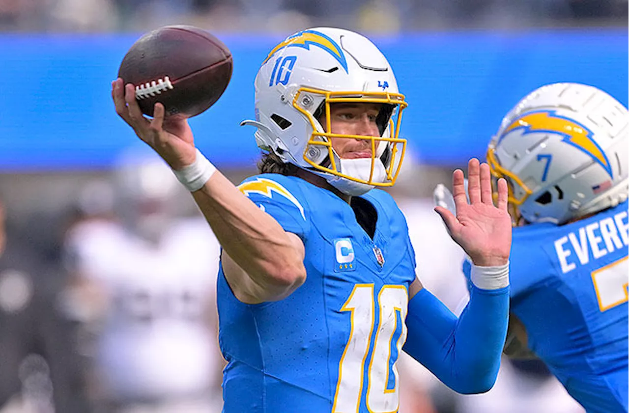 NFL Week 6 Picks and Predictions: Chargers Feast on Reeling Cowboys