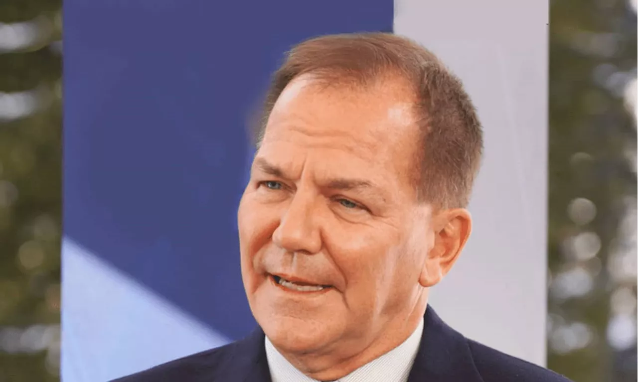 Billionaire Investor Paul Tudor Jones Backs Bitcoin Amid Geopolitical Tensions, Dire US Economy