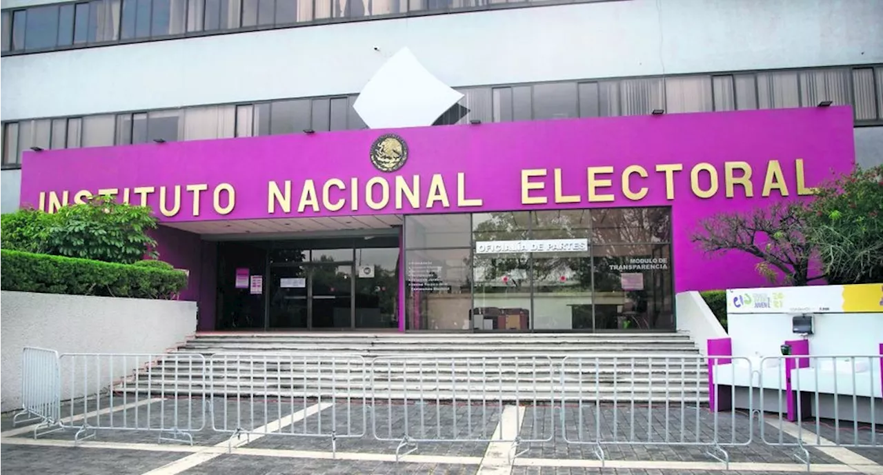 Autoridades electorales y sociedad civil firman acuerdo por integridad electoral