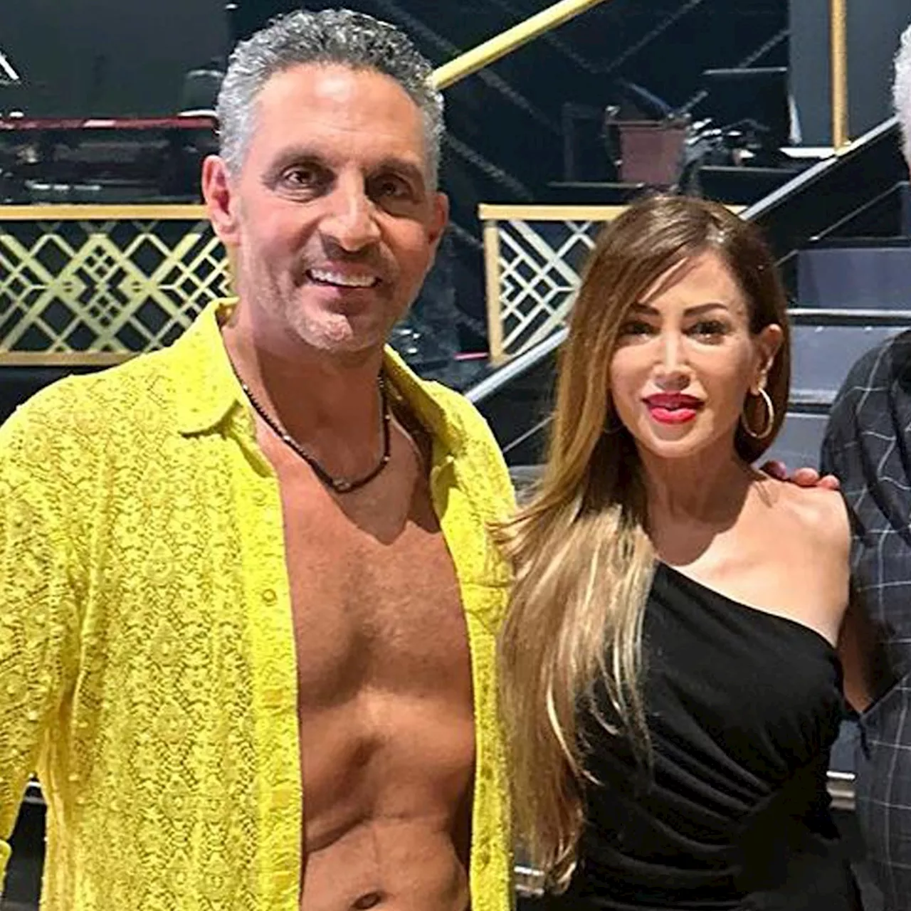 Mauricio Umansky Reacts to Romance Rumors After Dinner Date With Leslie Bega