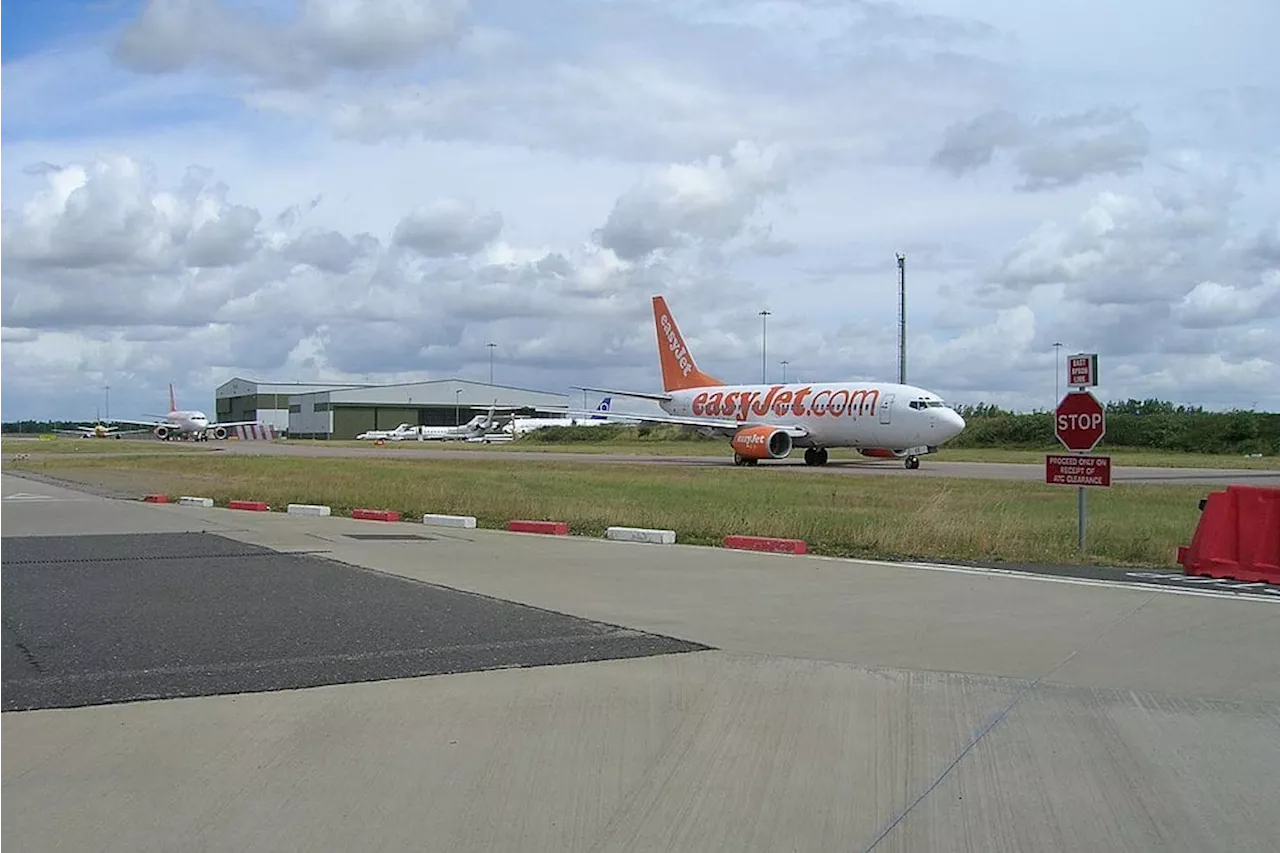 London Luton airport suspends flights due to fire in car park